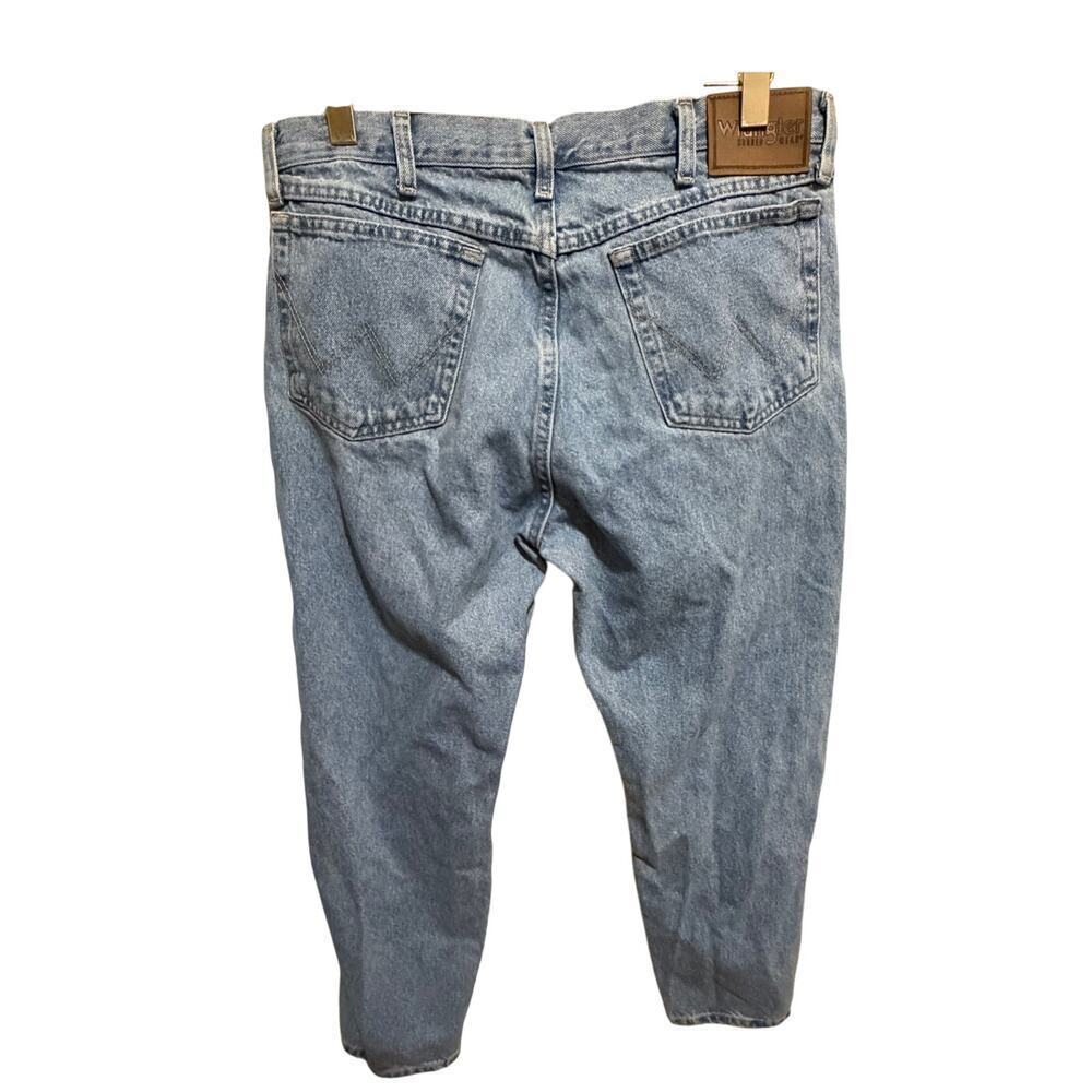 Wrangler Rugged Wear Light Wash Classic Fit Denim Men's Blue Jeans Size 36 x 30 - Picture 3 of 5